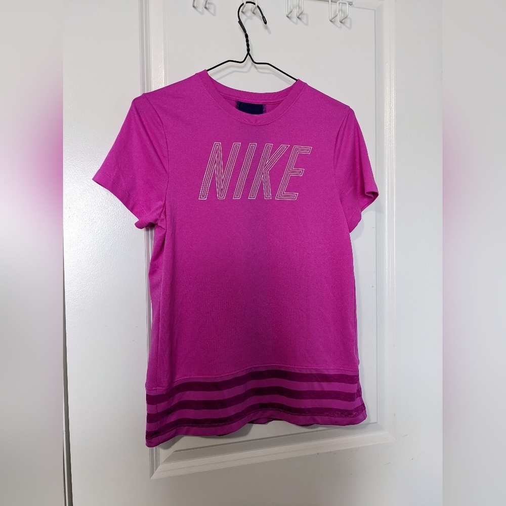 Nike T-shirt Girls
